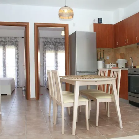 Apartment For Family Kriopigi