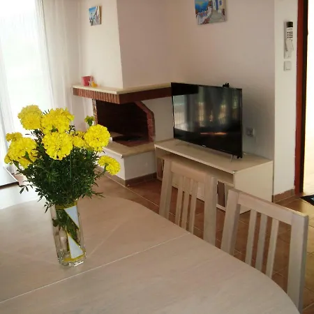 Apartment For Family Kriopigi